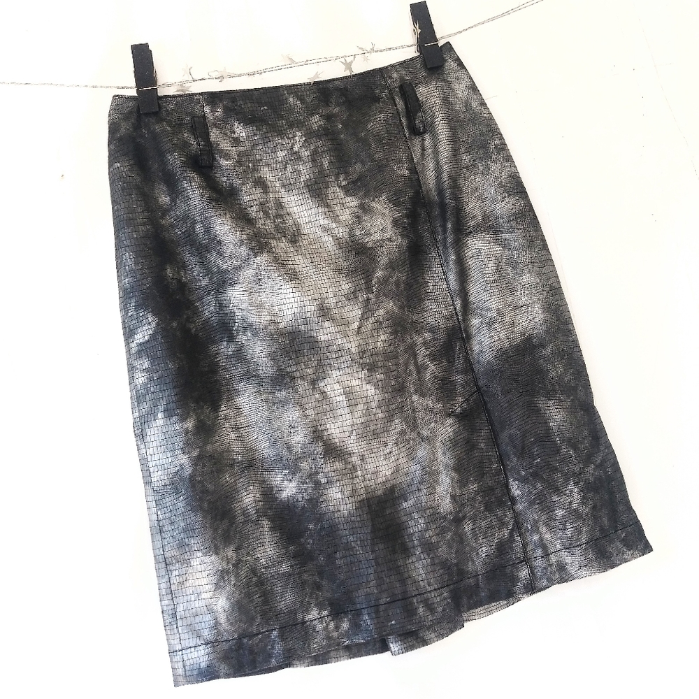Silver reptile print pencil skirt